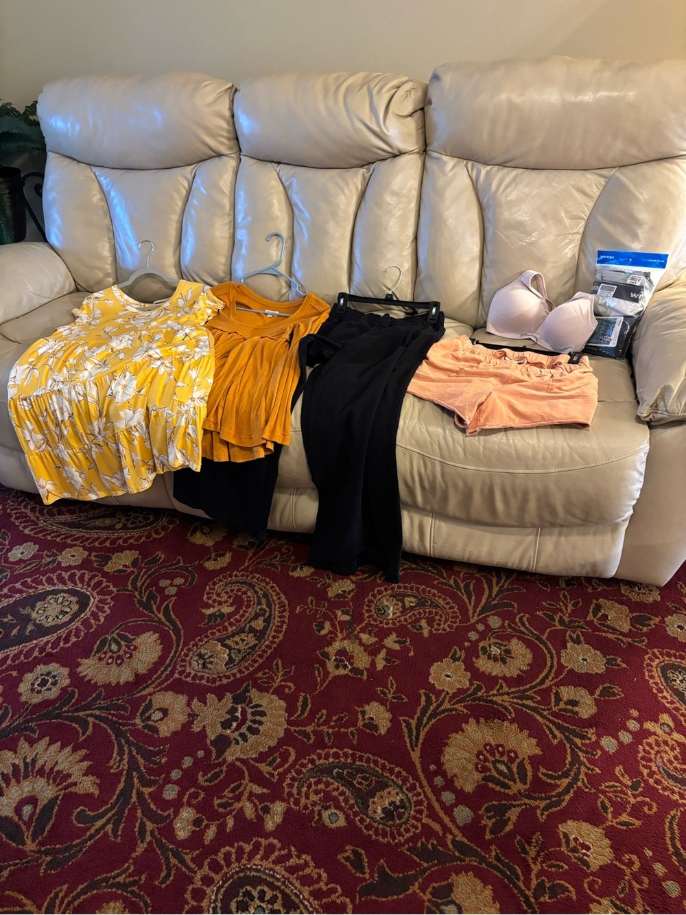 Bundle ladies M clothes